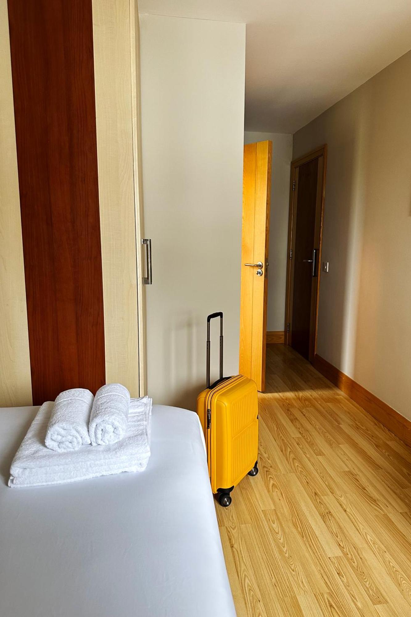 Cuirt Na Coiribe Summer Accommodation Galway Dış mekan fotoğraf