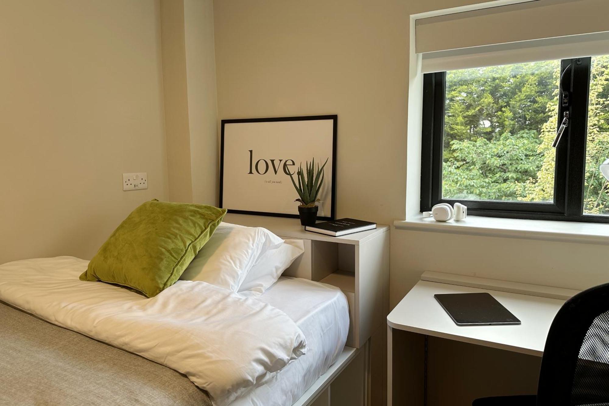 Cuirt Na Coiribe Summer Accommodation Galway Dış mekan fotoğraf